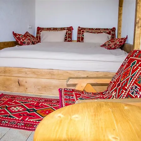 Mountain And A Hobbit House - Jazavcije Rupe Lodge