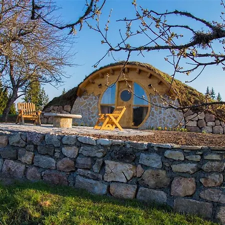 Mountain And A Hobbit House - Jazavcije Rupe Han Pijesak
