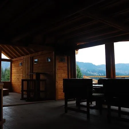 Mountain And A Hobbit House - Jazavcije Rupe *