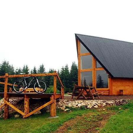 Mountain And A Hobbit House - Jazavcije Rupe