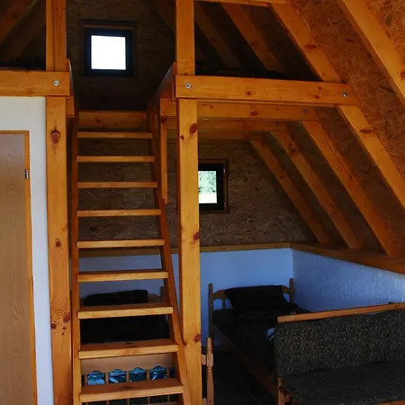 Mountain And A Hobbit House - Jazavcije Rupe